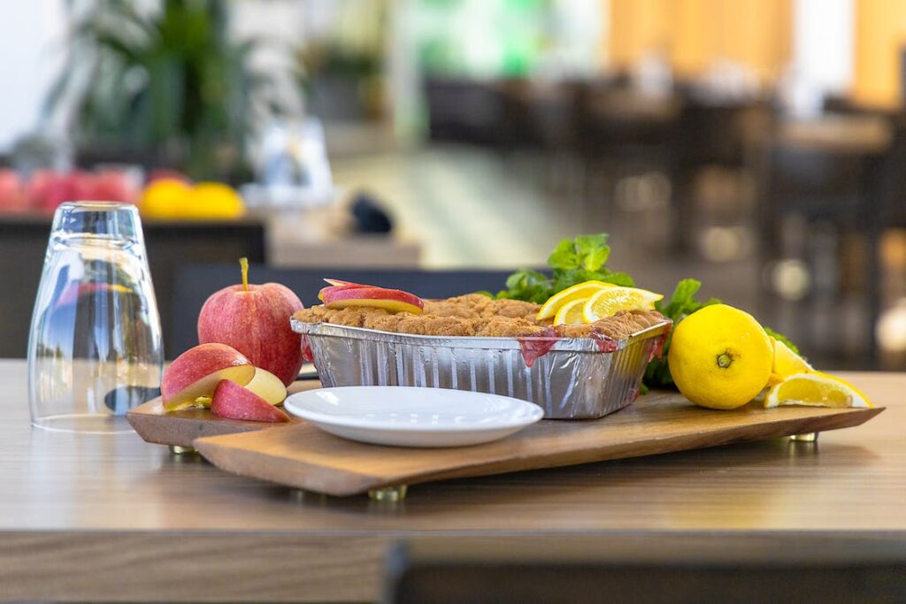 Випічка з яблуками Яблучний пиріг 3 стакани