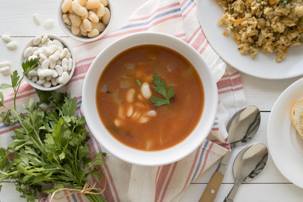 10 кращих рецептів пісних перших страв: покрокове приготування, калорійність та поради